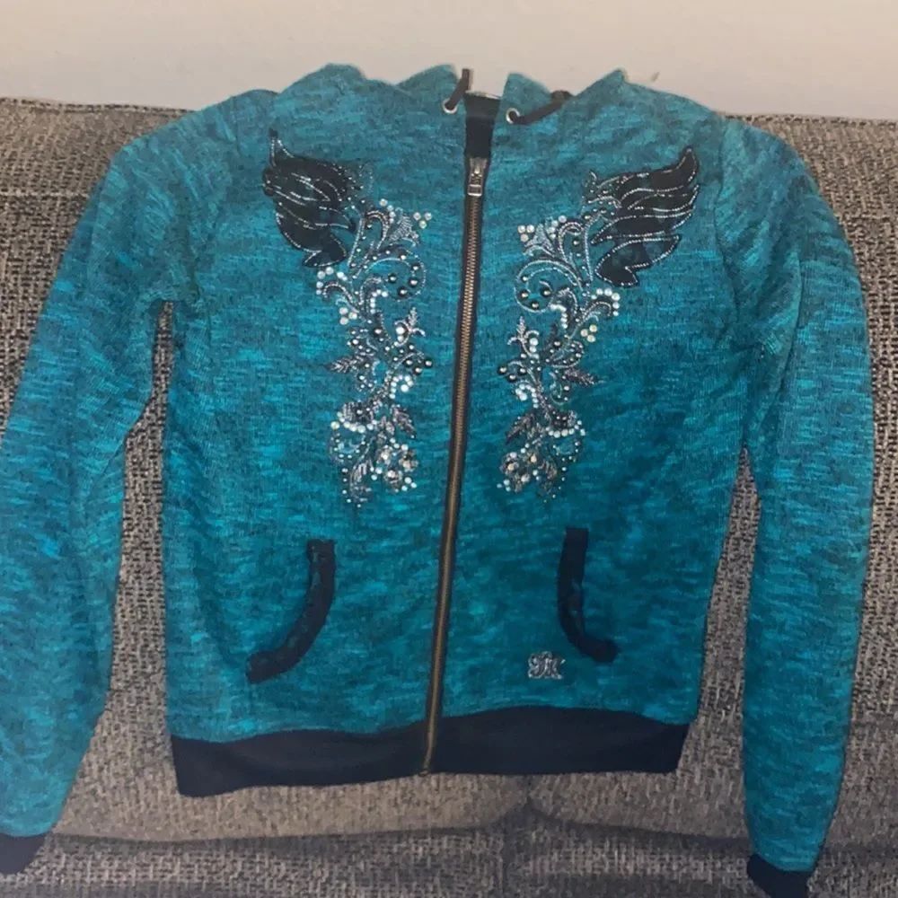 ✨ Miss Me Embroidered Zip-Up Hoodie✨ - Picture 2 of 6